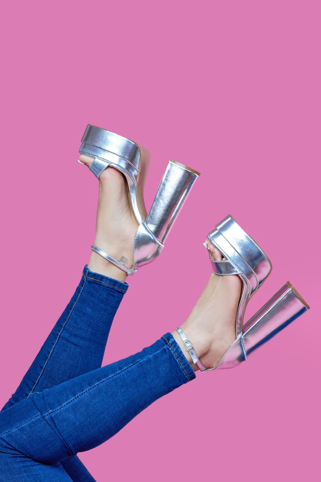 Sandalias KIM En Plateado