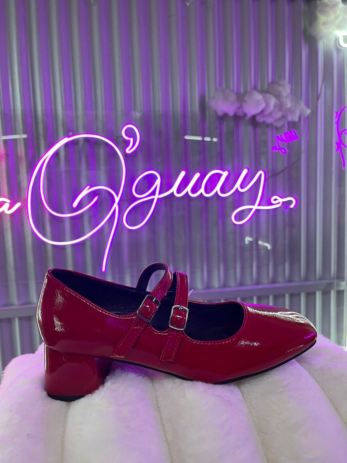 Estilo Mary Jane EN Rojo