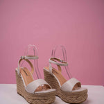 Cuñas corridas en blanco