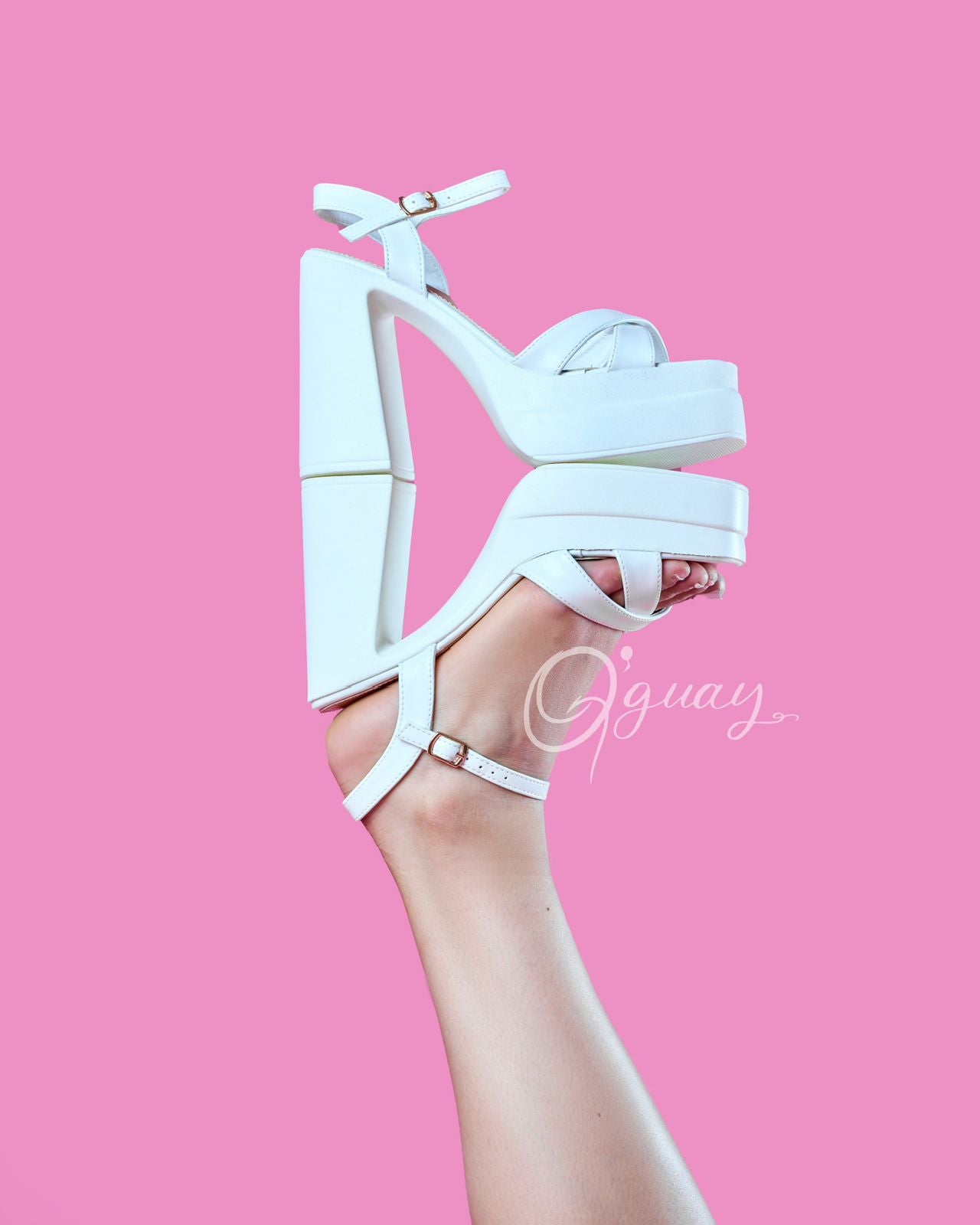 Sandalias De Tacon Grueso Blancos