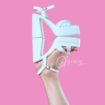 Sandalias De Tacon Grueso Blancos