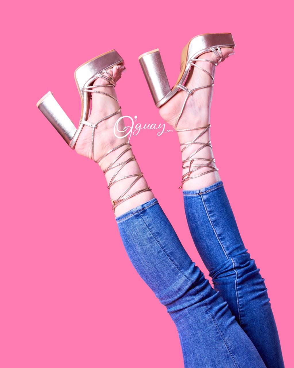 Sandalias Gladiadoras EN DORADO