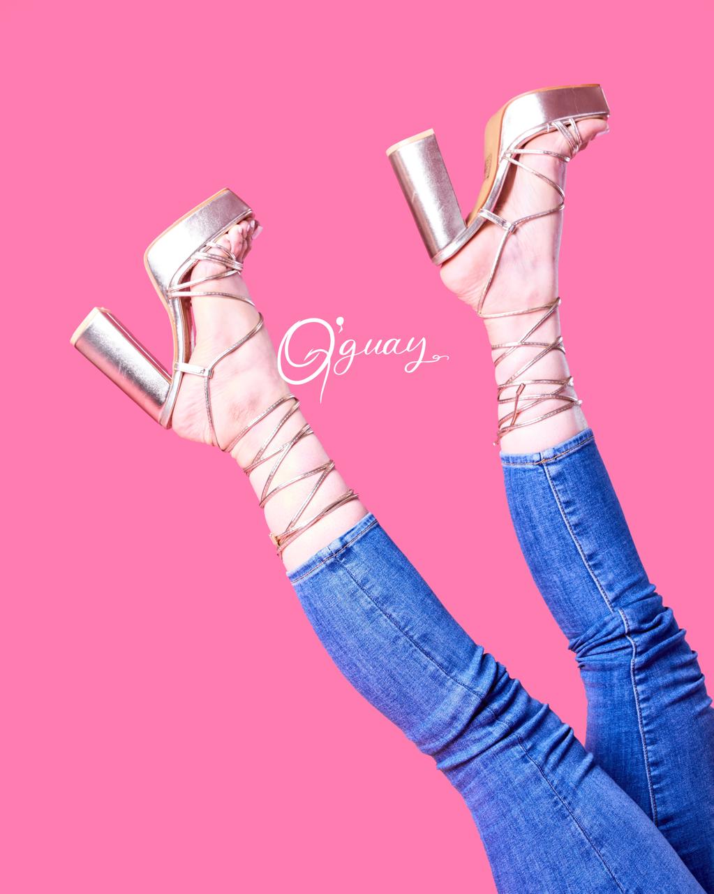 Sandalias Gladiadoras EN DORADO