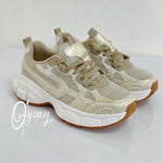 Deportivos en con Detalles EN Dorado